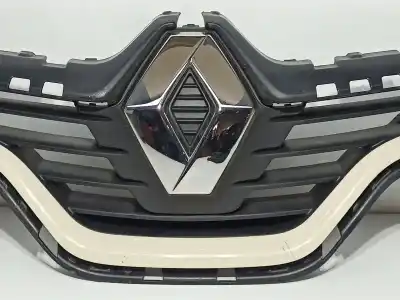 Second-hand car spare part front grille for renault captur adventure oem iam references 623102335r  628909470r