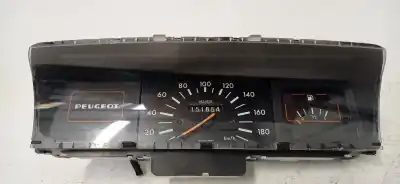 Pièce détachée automobile d'occasion COMPTEUR DE VITESSE TABLEAU DE BORD pour PEUGEOT 205 BERLINA  Références OEM IAM 8595202  32965703AC