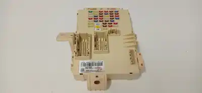 Second-hand car spare part fuse box unit for kia pro cee´d (jd) 1.4 crdi 90 oem iam references 91950a215 91950a215 91950a215