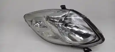 Peça sobressalente para automóvel em segunda mão FAROL / FAROLIM ESQUERDO por TOYOTA YARIS  Referências OEM IAM 811500D330 811500D330 811500D330
