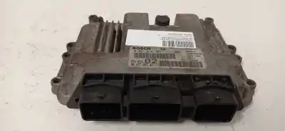 Tweedehands auto-onderdeel ECU MOTORCONTROLLER voor PEUGEOT 206  OEM IAM-referenties 9647785780  0281010707