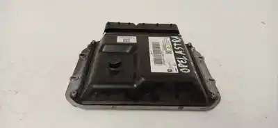 İkinci el araba yedek parçası ECU MOTOR KONTROL CIHAZI için OPEL ASTRA J (P10)  OEM IAM referansları 55579893  55579893