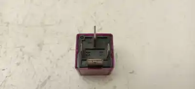 Second-hand car spare part relay for opel astra g berlina 1.6 16v oem iam references 90494959 90494959 90494959