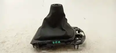 Автозапчастина б/у обзорка важеля передач для mazda 2 lim. () black tech edition посилання на oem iam da6t64341 da6t64341 da6t64341
