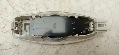 Pezzo di ricambio per auto di seconda mano LUCE INTERNA per FORD KUGA (CBS)  Riferimenti OEM IAM CJ5A13K767FF3AM1 CJ5A13K767FF3AM1 CJ5A13K767FF3AM1