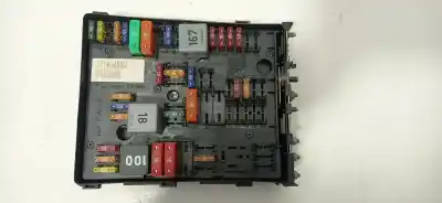 Gebrauchtes Autoersatzteil RELAIS SICHERUNGSKASTEN Multifunktionsrelais zum VOLKSWAGEN GOLF VI (5K1)  OEM-IAM-Referenzen 1K0937124P  37140458U