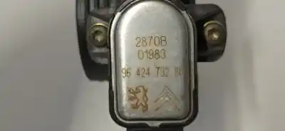 Pièce détachée automobile d'occasion BOITIER DE PAPILLON pour CITROEN SAXO  Références OEM IAM 9642473280 9642473280 9642473280