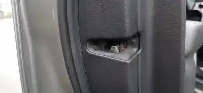 Second-hand car spare part left front door lock for audi a6 c6 (4f2) 2.0 tdi oem iam references 