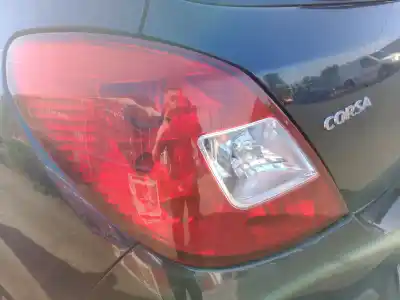 Pezzo di ricambio per auto di seconda mano lampada posteriore sinistra per opel corsa d color edition riferimenti oem iam 