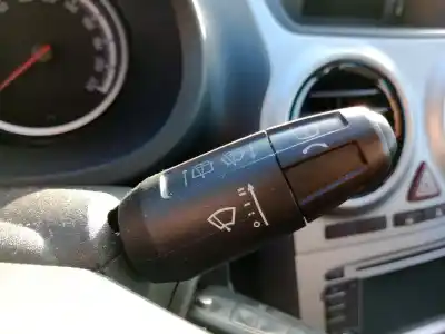 Pezzo di ricambio per auto di seconda mano comando multifunzione per opel corsa d color edition riferimenti oem iam 
