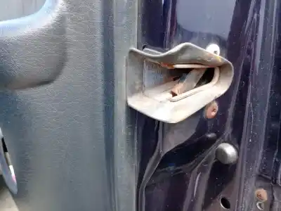 Pezzo di ricambio per auto di seconda mano serratura porta anteriore destra per audi a6 c4 (4a2) 2.5 tdi riferimenti oem iam 