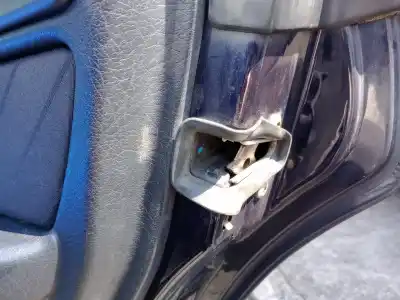 Pezzo di ricambio per auto di seconda mano serratura porta posteriore destra per audi a6 c4 (4a2) 2.5 tdi riferimenti oem iam 