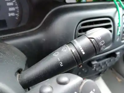 Автозапчасти б/у многофункциональное управление за renault scenic (ja..) 1.9 dci century 102 cv / 75 kw ссылки oem iam 