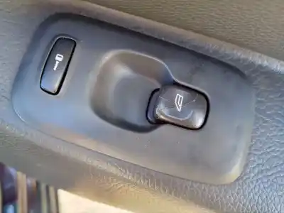 Автозапчастина б/у ПЕРЕДНІЙ ПРАВИЙ ВІКОННИЙ Вимикач для VOLVO XC90  Посилання на OEM IAM   
