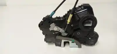 Second-hand car spare part front right door lock for toyota rav 4 advance oem iam references 4b6032402