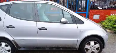 Автозапчасти б/у дверь передняя правая за mercedes-benz clase a (w168) 170 cdi (168.008) 90 cv / 66 kw ссылки oem iam 