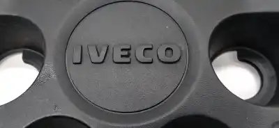 Gebrauchtes Autoersatzteil NABENKAPPEN zum IVECO DAILY FURGON  OEM-IAM-Referenzen 5801804147 5801804147 5801804147