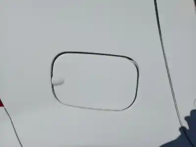 Second-hand car spare part outer fuel cap for dacia sandero ambiance oem iam references 