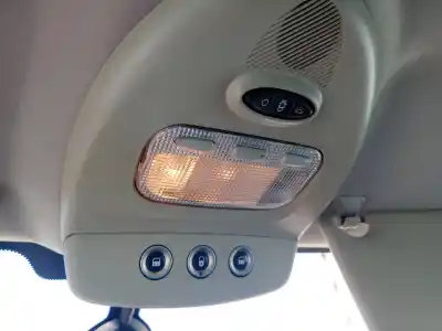 Recambio de automóvil de segunda mano de LUZ INTERIOR para CITROEN C8  referencias OEM IAM   