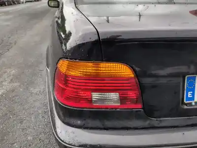 Peça sobressalente para automóvel em segunda mão farolim traseiro esquerdo por bmw serie 5 berlina (e39) 530d referências oem iam 