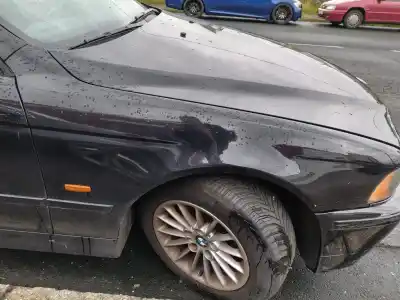 Peça sobressalente para automóvel em segunda mão guarda-lamas dianteiro direito por bmw serie 5 berlina (e39) 530d referências oem iam 