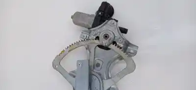 Peça sobressalente para automóvel em segunda mão ELEVADOR DE VIDROS DIANTEIRO DIREITO por TOYOTA AURIS Luna Referências OEM IAM 973582100  