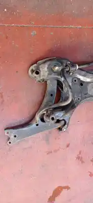 Peça sobressalente para automóvel em segunda mão charrió / suporte de eixo dianteiro por toyota corolla (_e12_) 1.4 d (nde120_) referências oem iam 