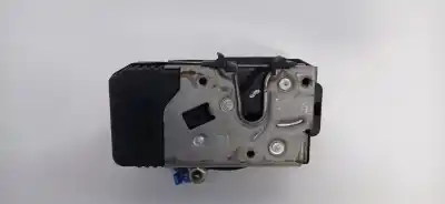 Peça sobressalente para automóvel em segunda mão FECHADURA DA PORTA DIANTEIRA ESQUERDA por NISSAN PRIMASTAR (X..) Avantour L1H1 2.7 t / 7-Sitzer Referências OEM IAM 8200008246  