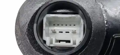 Peça sobressalente para automóvel em segunda mão fechadura da porta traseira esquerda por toyota auris active referências oem iam   