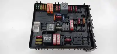 Second-hand car spare part fuse box unit for audi a3 (8p1) 2.0 tdi 16v oem iam references 1k0937124h 1k0937124h 1k0937124h