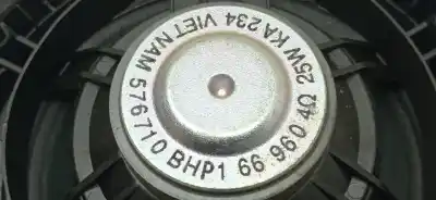 Peça sobressalente para automóvel em segunda mão sistema de áudio / rádio cd por mazda 2 lim. () black tech edition referências oem iam 576710