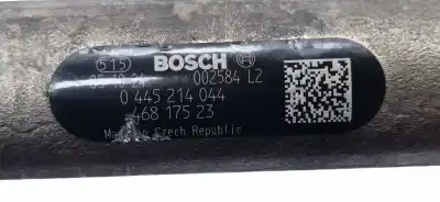 Pezzo di ricambio per auto di seconda mano Rampa Iniettori per OPEL MERIVA Cosmo Riferimenti OEM IAM 0445214044  0445214044