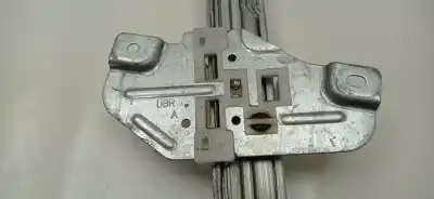 Pièce détachée automobile d'occasion LÉVE GLACE AVANT DROIT pour KIA RIO (YB) Concept Références OEM IAM 824601W000  