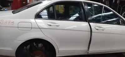 Pièce détachée automobile d'occasion PORTE ARRIERE DROITE pour MERCEDES-BENZ CLASE C (W204) BERLINA C 200 CDI BlueEfficiency (204.001) 136 CV / 100 KW Références OEM IAM   