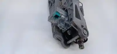 Pièce détachée automobile d'occasion COLONNE DE DIRECTION pour MERCEDES-BENZ CLASE C (W204) BERLINA C 200 CDI BlueEfficiency (204.001) 136 CV / 100 KW Références OEM IAM A2044604516  