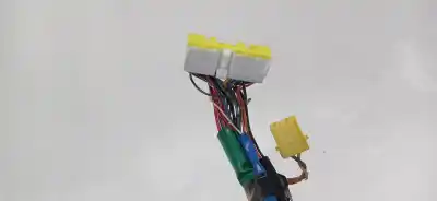 Pezzo di ricambio per auto di seconda mano comando multifunzione per suzuki vitara se/sv (et) 2.0 td largo superlujo riferimenti oem iam 3740077ef