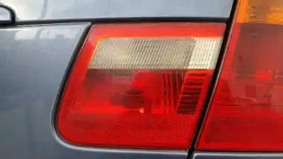 Peça sobressalente para automóvel em segunda mão farolim interior traseiro direito por bmw serie 3 touring (e46) 318i referências oem iam 63218368760