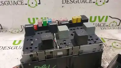 Second-hand car spare part fuse box unit for ford transit combi ´06 ft 300 largo oem iam references 6c1t14a076cb  6c1t14a076aa