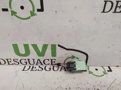 Peça sobressalente para automóvel em segunda mão relé de injeção / bomba de combustível por bmw serie 3 touring (e46) 318i referências oem iam v23134k59x312