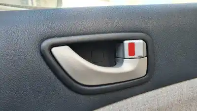 Pezzo di ricambio per auto di seconda mano maniglia interna anteriore destra per hyundai sonata (nf) 2.0 crdi style riferimenti oem iam 