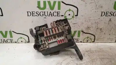 Pezzo di ricambio per auto di seconda mano SCATOLA RELÈ/FUSIBILI per PEUGEOT 206 BERLINA  Riferimenti OEM IAM 962802448002  31155904