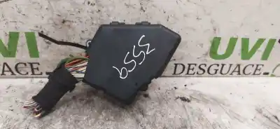 Pezzo di ricambio per auto di seconda mano scatola relè/fusibili per audi a6 berlina (4b2) 1.9 tdi riferimenti oem iam 8d1941824  