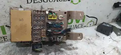 Second-hand car spare part fuse box unit for toyota corolla (e12) 2.0 d-4d linea sol berlina oem iam references 8264113040