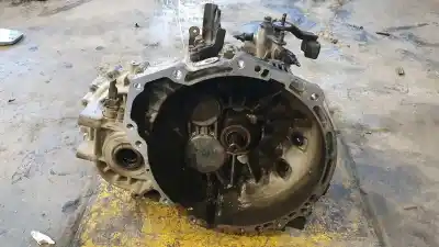 Peça sobressalente para automóvel em segunda mão CAIXA DE VELOCIDADES por KIA CARNIVAL  Referências OEM IAM Y060910845 Y060910845 4300038050