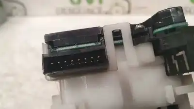 Pezzo di ricambio per auto di seconda mano comando pulito per nissan note (e11e) acenta riferimenti oem iam 255609u00d  