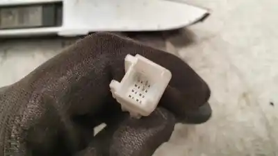 Second-hand car spare part tailgate trim for nissan note (e11e) acenta oem iam references   