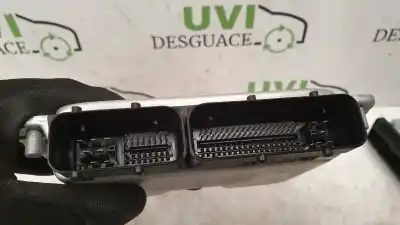 Автозапчастина б/у ебу контролер двигуна для volkswagen passat variant (3b5) comfortline посилання на oem iam 038906019bk  0281010305