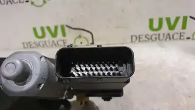 Автозапчастина б/у двигатель переднього ліва вікна для volkswagen passat variant (3b5) comfortline посилання на oem iam 0130821695  