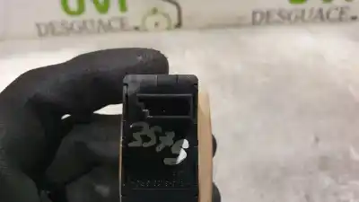 Peça sobressalente para automóvel em segunda mão botão / interruptor elevador vidro traseiro esquerdo por bmw x3 (e83) 3.0d referências oem iam 3415652  15939868