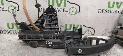 Peça sobressalente para automóvel em segunda mão puxador exterior dianteiro esquerdo por ford focus berlina (cap) ambiente (d) referências oem iam 